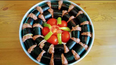 URFA TEPSİ KEBABI NASIL YAPILIR? Malzemeleri, Hazırlanışı ve Püf Noktaları Neler?