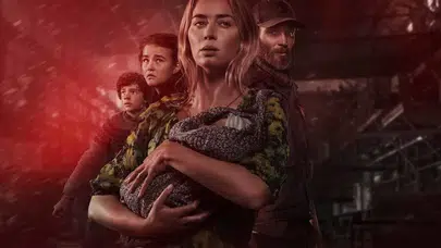 Scarlett Johansson’lı Derinin Altında Birinci Seçildi: İşte Eleştirmenlerin Favorileri