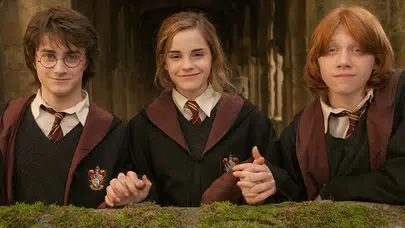 HARRY POTTER SIRLARI NELER! J.K. Rowling’in Yıllar Sonra Açıkladığı 17 Şaşırtıcı Gerçek Ne?