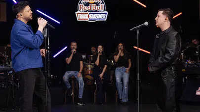 Murat Boz ile Poizi’nin Özledim yorumu büyük ilgi gördü