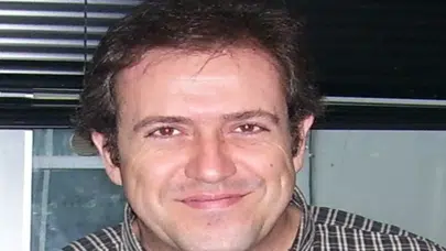 Usta sanatçının hayatındaki sürpriz gelişme sevenlerini şaşırttı