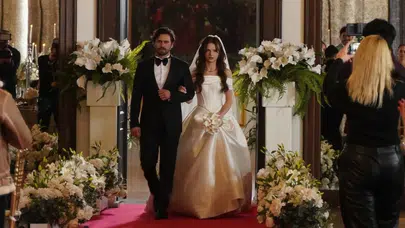 22 MART BU AKŞAM AYNI YAĞMUR ALTINDA VAR MI YOK MU? Neden Yok, Final Mi Yaptı?