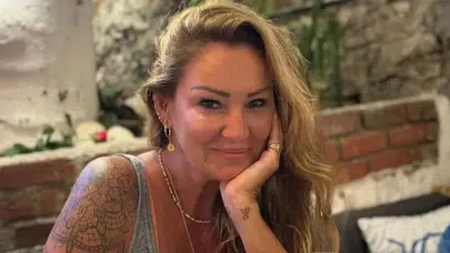 Pınar Altuğ’a Müstehcen Sahne Sorusu! 'Belli Bir Çizginin Üstüne Çıkmam'