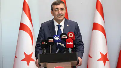 Cumhurbaşkanı Yardımcısı Yılmaz: GKRY’nin aşırı silahlanması adadaki barışı tehdit ediyor