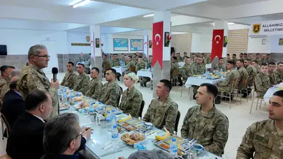 KKTC’de Kritik Ziyaret! Orgeneral Tokel Birlikleri Denetledi, Askerlerle İftar Yaptı
