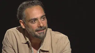 Çirkin dizisi Ferhat kim, Olgun Toker kaç yaşında, nereli, hangi dizi ve filmlerde oynadı, kariyeri nasıl başladı?