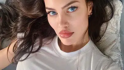 INFLUENCER İLAYDA OYMAK KİMDİR? Kaç Yaşında, Nereli, Kaç Kilo ve Ne Hastalığı Var?