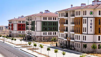 TOKİ BAŞVURU ÜCRETİ İADESİ REHBERİ! 5.000 TL iade ATM’den çekilebilir mi, hangi bankalar ödeme yapıyor?