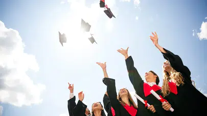 Mavi Diploma ve İş Garantisi: Türk Öğrencilerin Yeni Gözdesi Neden İtalya?