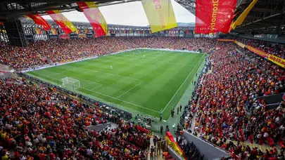 Okan Buruk'un zor sınavı: Aslan İzmir'de 'ya tamam ya devam" diyecek!