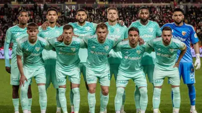 Ligin dibine demir attılar: Kayserispor 15. mağlubiyetini aldı!