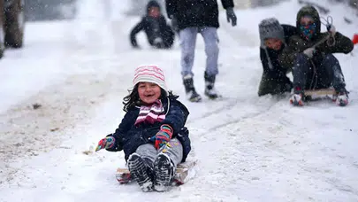 Erzincan’da 21 Nisan’da okullar tatil mi, dersler iptal mi, Valilik duyurdu mu, buzlanma riski var mı?
