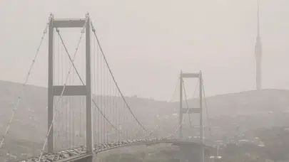 Çöl tozu Marmara’yı esir aldı: Uzmanlardan 'dışarı çıkmayın' çağrısı!