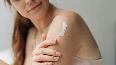Cildiniz size ne anlatıyor? Pütürlü dokuyu sivilceden ayıran 5 kritik fark!