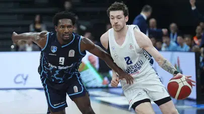 Anadolu Efes pota altında alev aldı! Türk Telekom 'yüzlük' oldu: 101-91