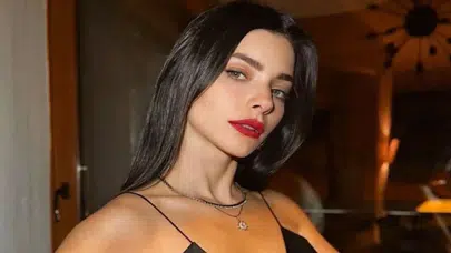 Merve Boluğur’dan Adriana Lima’ya olay gönderme: 'Tescilli güzeli tahtından etti!"