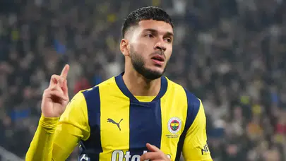 Fenerbahçe’de yüzyılın transfer çalımıydı, kabusa döndü! Yıldız oyuncu yol ayrımında!
