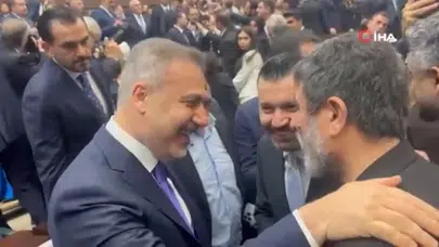 Görenler gözlerine inanamadı! Bakan Fidan ve Sefa Zengin arasında "derin" sohbet