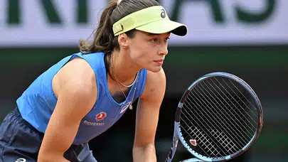 Madrid'de Zeynep Sönmez fırtınası: Devleri devirip tur atladı!