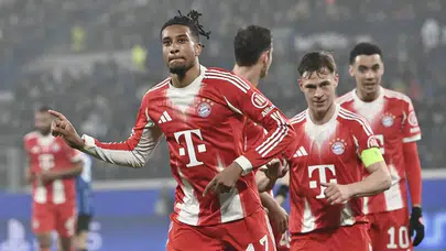 Bayern Münih durdurulamıyor! 54 yıllık tarihi rekoru paramparça ettiler!