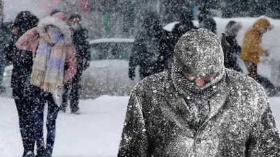 Bahar bekleyenlere kar şoku! Meteoroloji tarih verdi: O illerde lapa lapa kar yağacak!