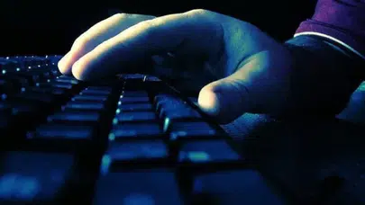 SMS Gönderenlere Kötü Haber: Elektronik İmza Olmadan Mesaj Atılamayacak!