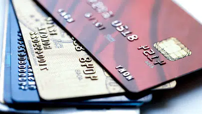 Milyonların Borç Yükü Şahlandı, Bankalarda Kredi Patlaması! Kart Borçları Fren Tutmuyor