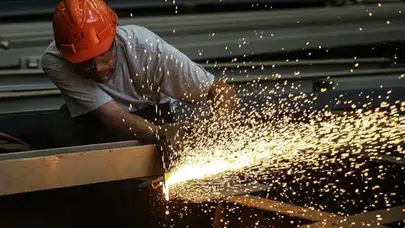 Sanayide Şubatta çarklar hızlandı: Üretim endeksi beklentileri aştı!