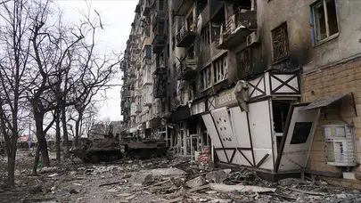 Savaşın en karanlık gecesi: Ukrayna'da sivil yerleşim yerleri vuruldu!