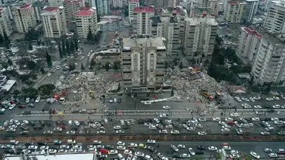 115 canın katili 'müteahhit değilim' dedi, serbest kaldı! Penta Park davasında tahliye