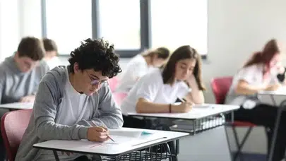 Hakkâri’de okullar tatil mi 21 Nisan? Salı günü eğitim olacak mı, Valilik duyurdu mu, don olayı var mı?