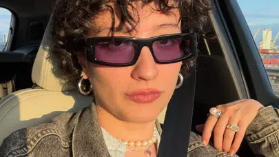 Yeni yaş, yepyeni tarz! Melike Şahin'in kısa saçları olay oldu!