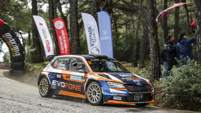 Çamurun içinden zirveye! Marmaris Ege Rallisi'nde inanılmaz final!