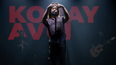 Koray Avcı’dan 2,5 saatlik sahne performansı