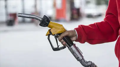Karadeniz'de Depolar Yanıyor! O İllerde Motorin 78 TL'yi Aştı