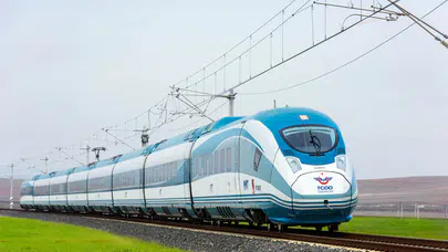 49 tünel, 49 viyadük ve milyonlarca yolcu: Bozkırın hızlı hattı durdurulamıyor!