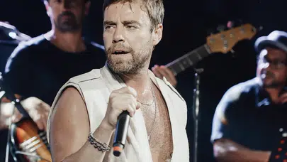 Alaçatı Ot Festivali'nde yıldızlar geçidi: Berkay, Simge ve Murat Dalkılıç sahne alacak