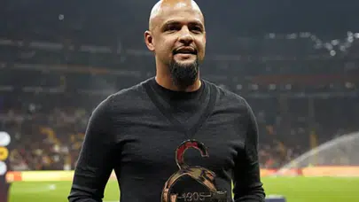 Pitbull İstanbul’da diş gösterdi! Melo’dan çok sert şampiyonluk sözleri: 'Rakibimiz sahamızda kazansaydı...'