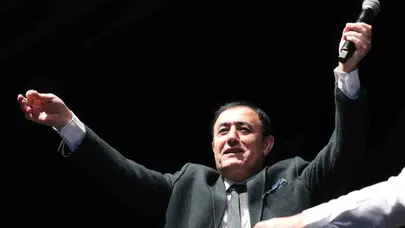 Urfa acısı mı, Kore acısı mı!  Mahmut Tuncer Belçika’da test etti, cevabı herkesi güldürdü