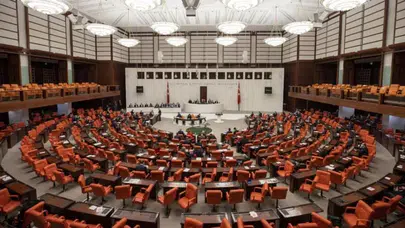 Çocukları koruyan dev paket kabul edildi: Sicili bozuk olan kantinde bile çalışamayacak!