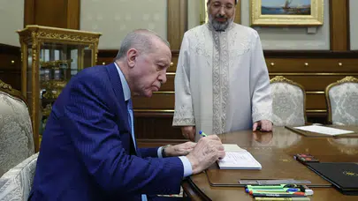 Cumhurbaşkanı Erdoğan kurban vekaletini Türkiye Diyanet Vakfına verdi