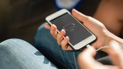 Telefonunuzu şarjdayken kullanıyorsanız dikkat: Elinizde patlayabilir!