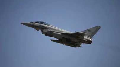 İHA katili sahneye çıktı! Eurofighter Typhoon’da APKWS devrimi: Hedef tam isabet!