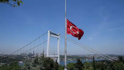 Milli yas ilan edildi mi, bayraklar yarıya inecek mi, hangi durumlarda ilan edilir?