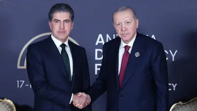 Cumhurbaşkanı Erdoğan Barzani ile Kalkınma Yolu projesini görüştü