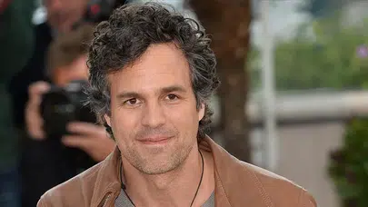 Hollywood karıştı, ABD'de yer yerinden oynadı! Mark Ruffalo'dan Trump'a şok sözler!
