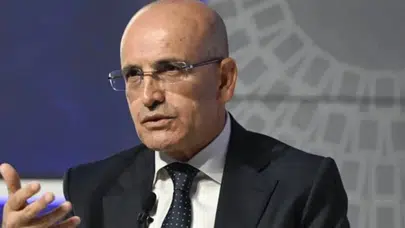 Hazine'de vergi depremi! Bakan Şimşek rakamı açıkladı: 5,5 milyon beyanname ile tarihi rekor