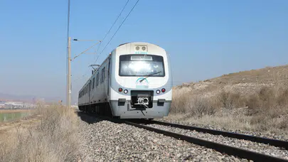 Ankara'nın ulaşım kalesi 8 yaşında! Başkentray 140 milyon yolcu barajını yıktı geçti