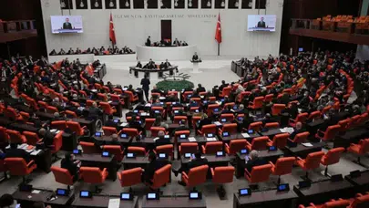 Milyonların gözü kulağı TBMM'de: 7 Nisan’da başlıyor, işte yeni doğum izni şartları!