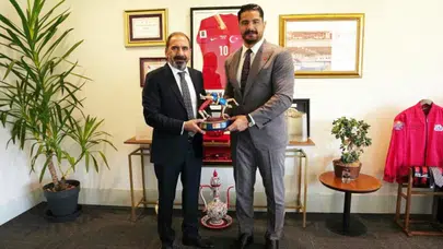 Taha Akgül TFF’ye çıkarma yaptı: O ismin kapısını çaldı!